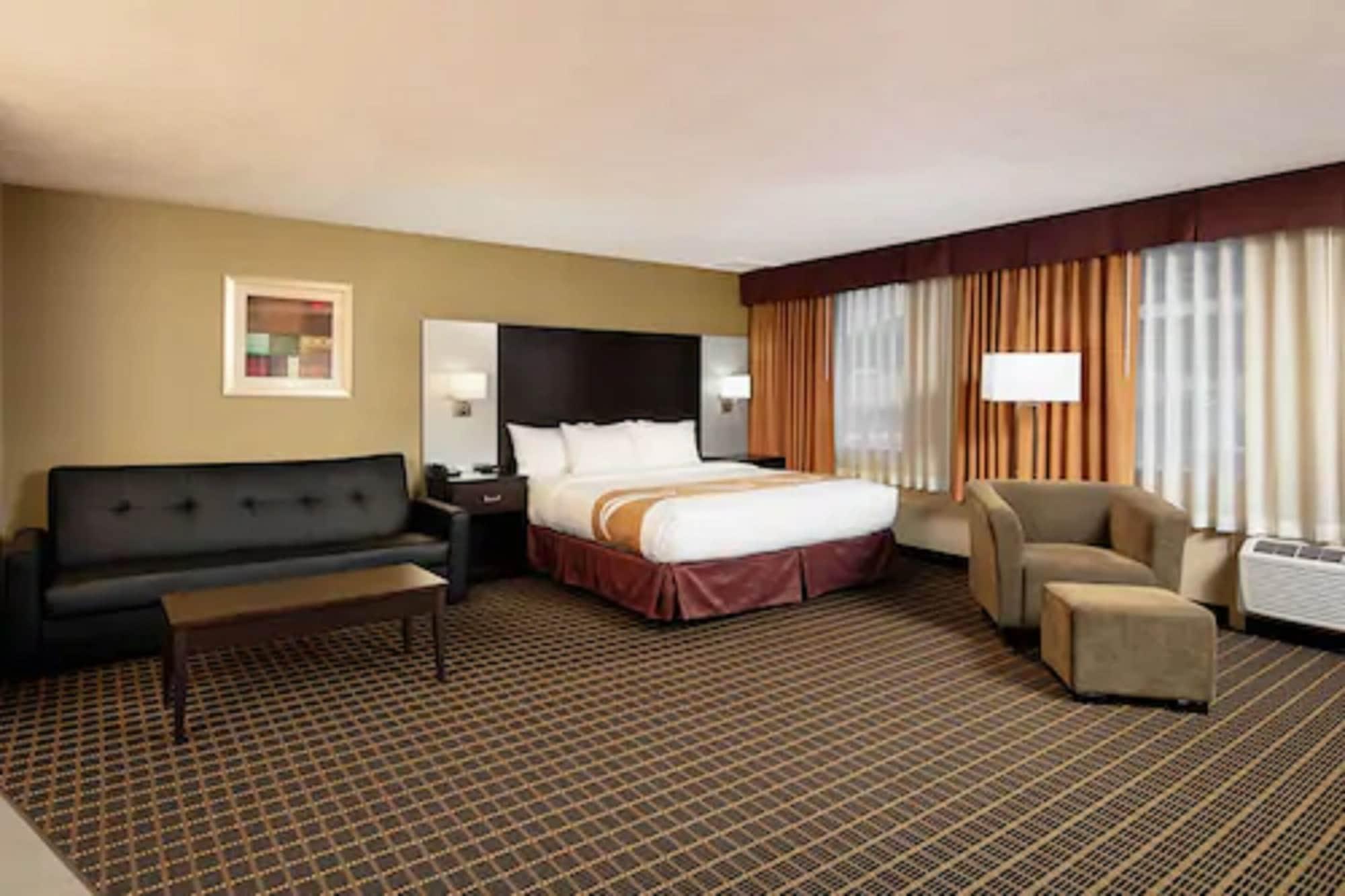 Quality Inn & Suites Downtown Windsor Kültér fotó
