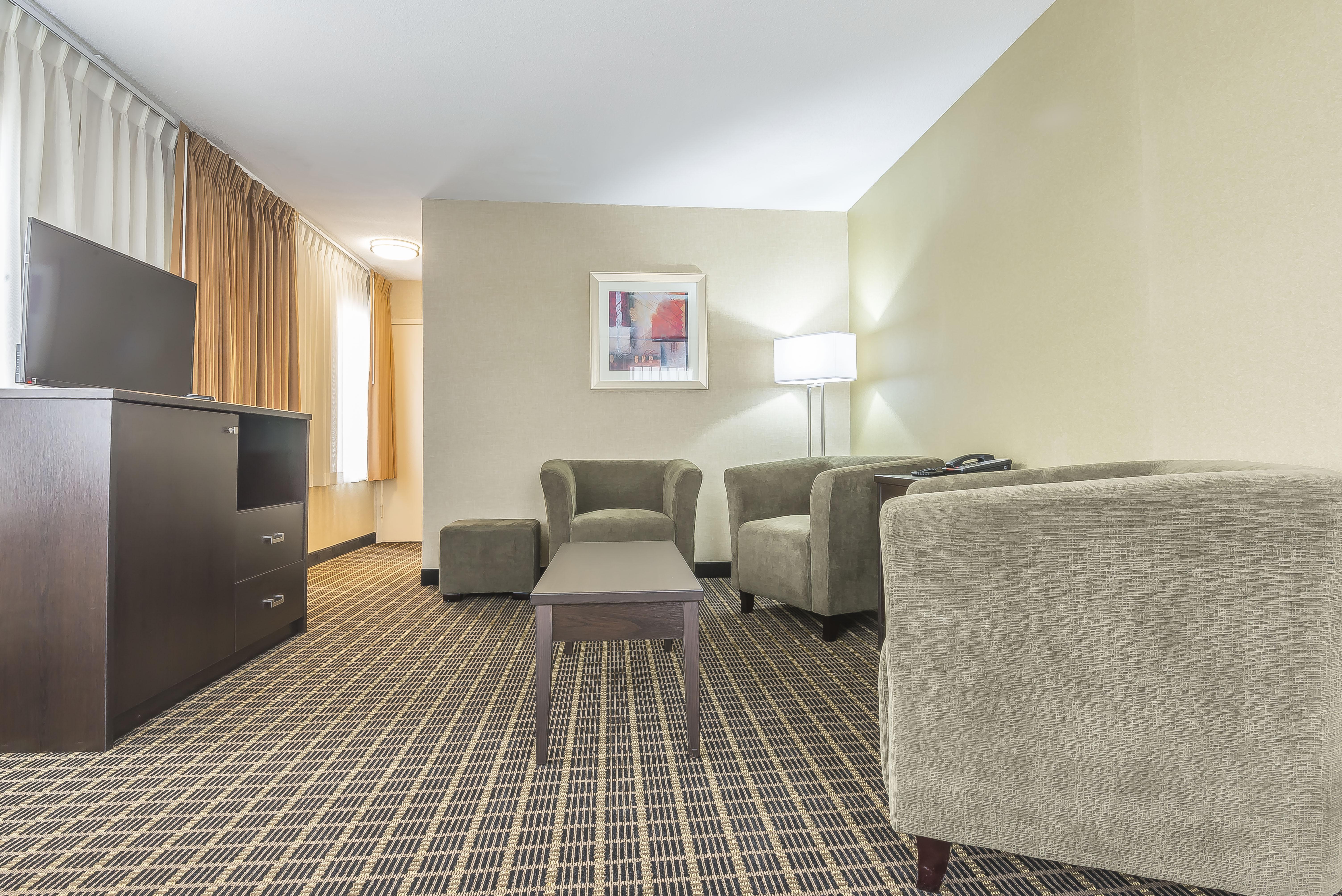 Quality Inn & Suites Downtown Windsor Kültér fotó