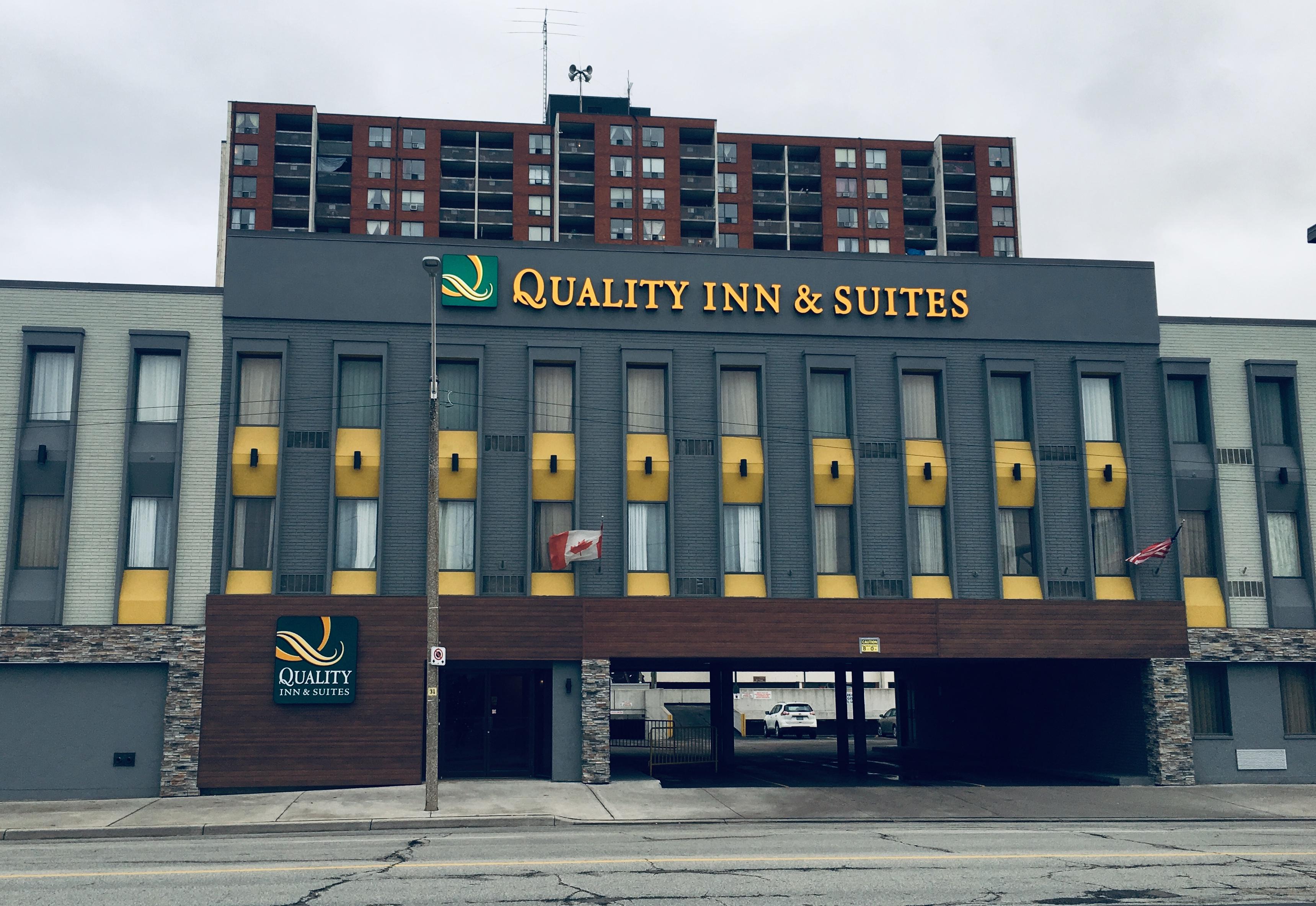Quality Inn & Suites Downtown Windsor Kültér fotó
