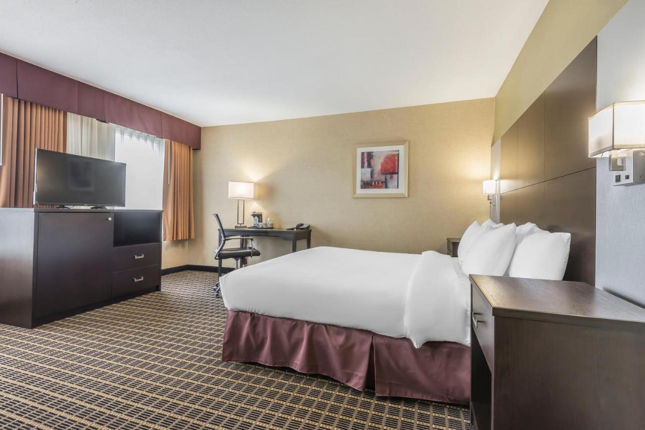 Quality Inn & Suites Downtown Windsor Kültér fotó
