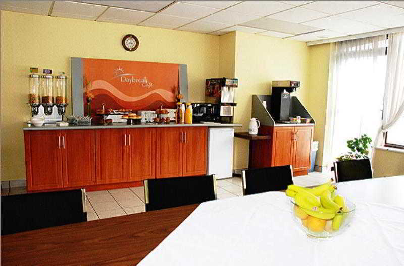 Quality Inn & Suites Downtown Windsor Étterem fotó
